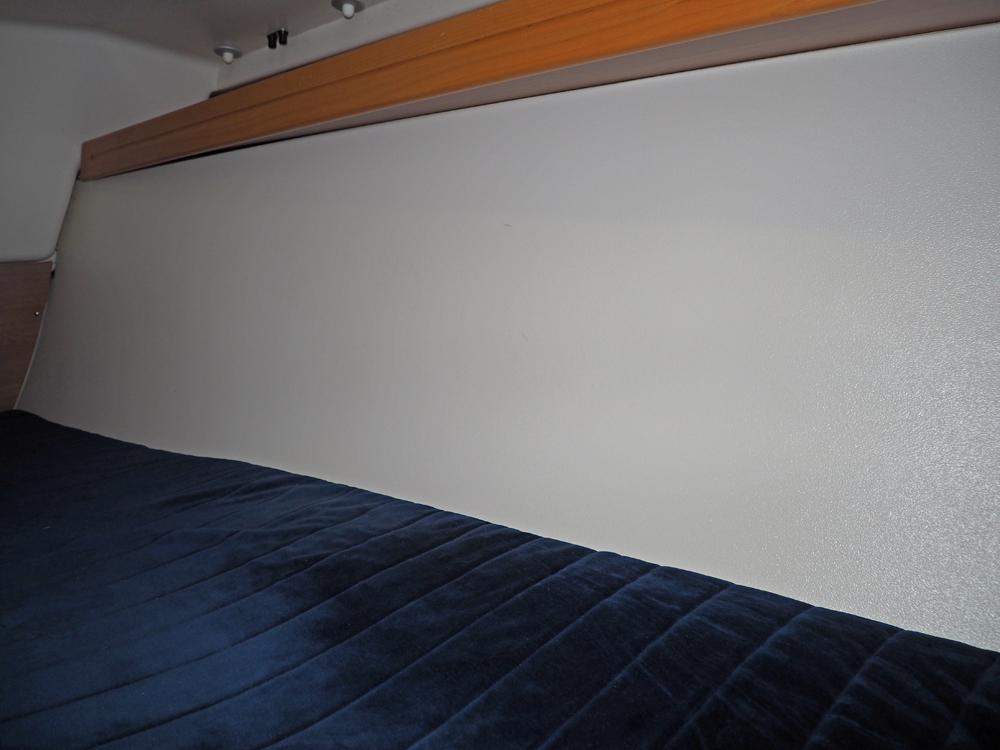 Aft cabin, Accommodation